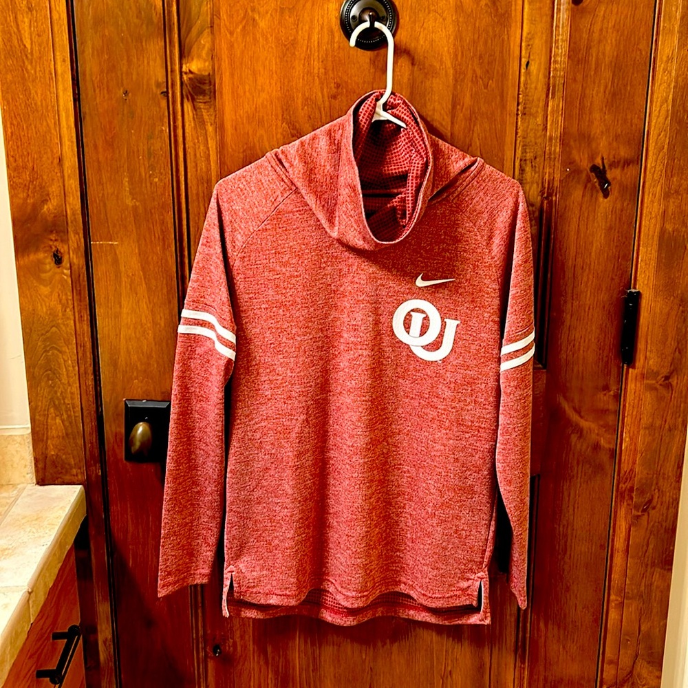 University of Oklahomas (OU) Nike Tunic